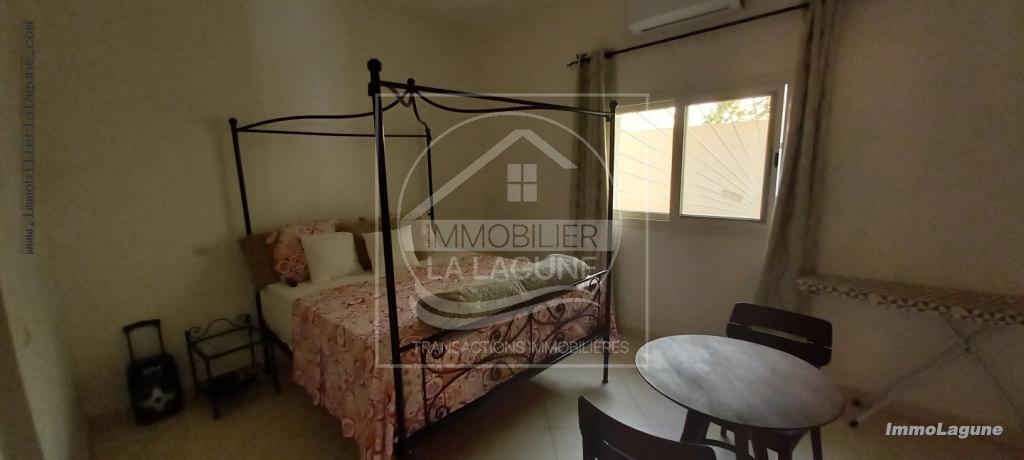 Agence Immobilière Saly Sénégal - V2749 - Villa à NGAPAROU - V2749-villa-a-vendre-a-ngaparou-senegal-avec-piscine