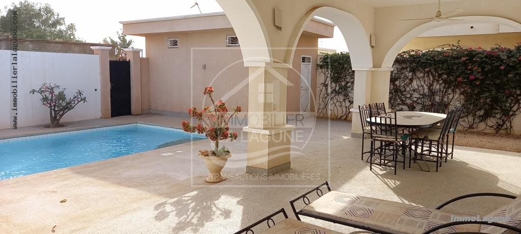 Agence Immobilière Saly Sénégal - V2749 - Villa à NGAPAROU - V2749-villa-a-vendre-a-ngaparou-senegal-avec-piscine