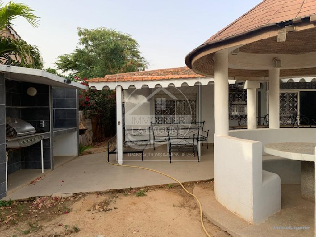 Agence Immobilière Saly Sénégal - V2780 - Villa à NGAPAROU - V2780 villa a vendre bord de mer ngaparou senegal