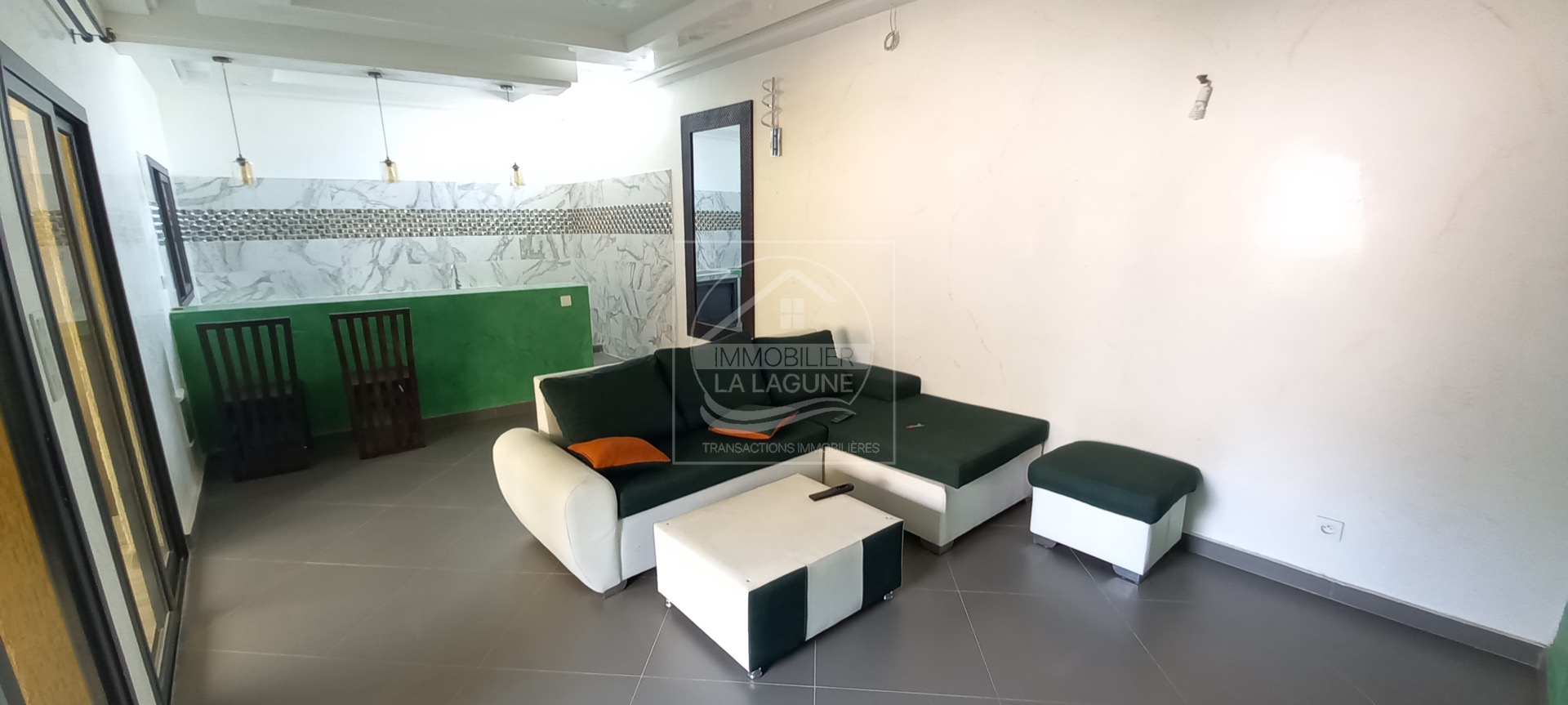 Agence Immobilière Saly Sénégal - V2803 - Villa à NGAPAROU - V2803-grande-villa-a-vendre-a-ngaparou-senegal-avec-piscine