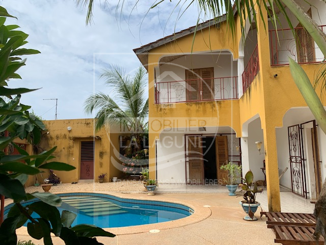Agence Immobilière Saly Sénégal - V2821 - Villa à NGAPAROU - V2821 villa a vendre ngaparou senegal