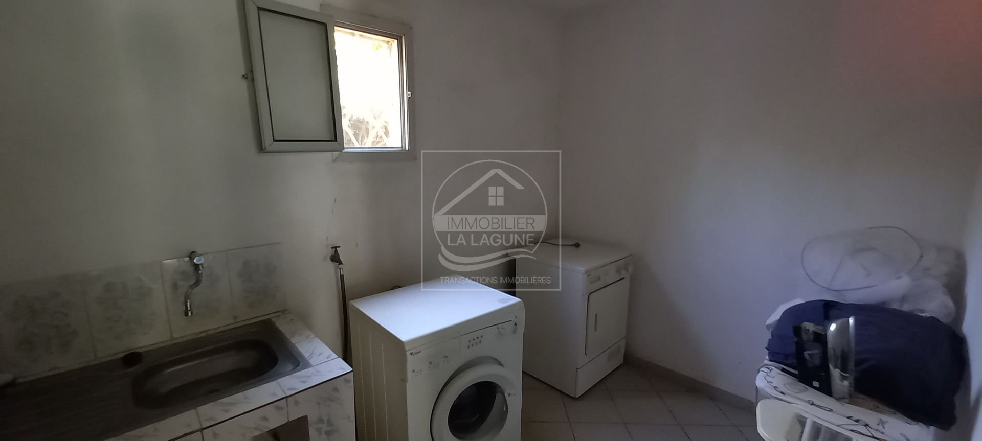Agence Immobilière Saly Sénégal - V2826 - Villa à SOMONE - V2826-villa-a-vendre-a-somone-avec-piscine-senegal