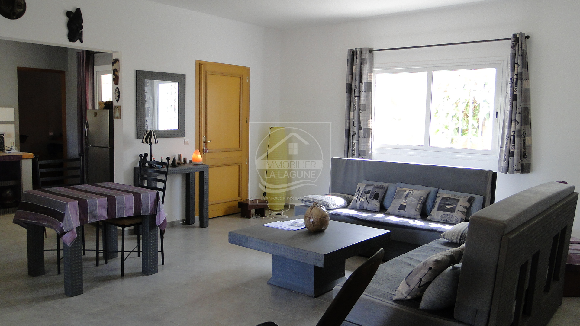 Agence Immobilière Saly Sénégal - V2075 - Villa à NGAPAROU - V2075 Villa avec piscine à vendre à Ngaparou Sénégal