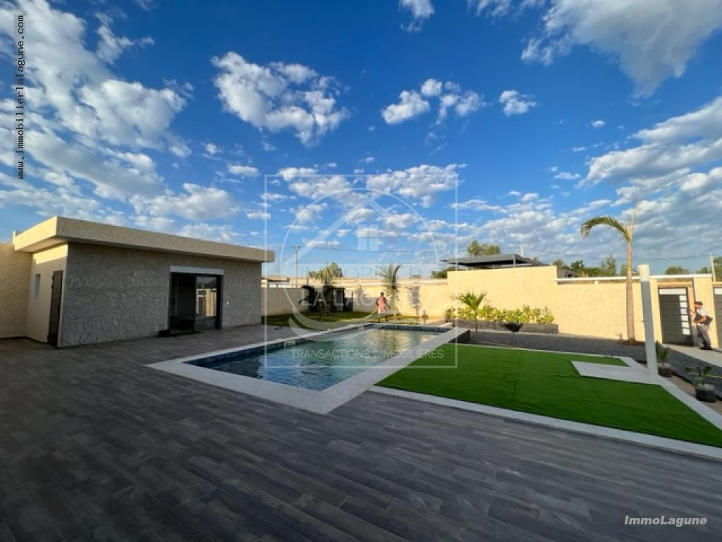 Agence Immobilière Saly Sénégal - V2864 - Villa à NGUERIGNE - V2864 villa a vendre ngurerigne senegal