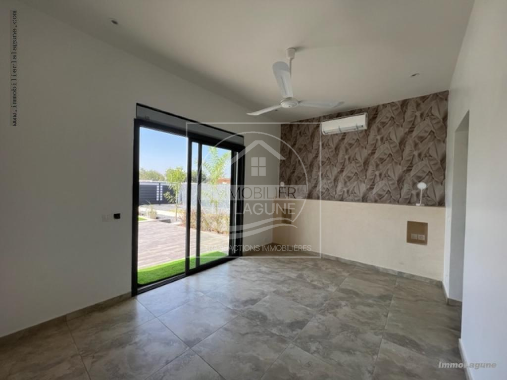 Agence Immobilière Saly Sénégal - V2864 - Villa à NGUERIGNE - V2864 villa a vendre ngurerigne senegal