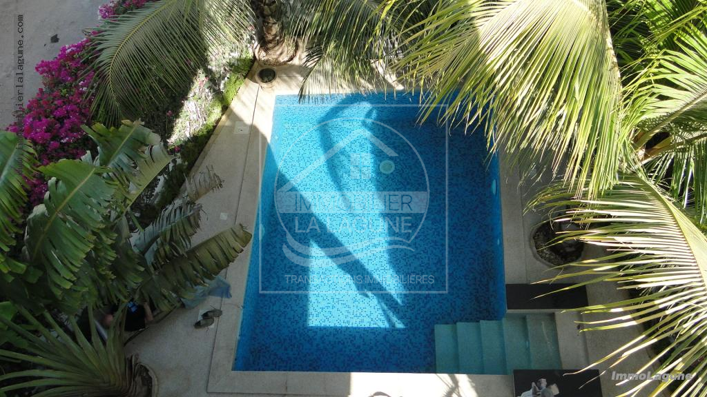 Agence Immobilière Saly Sénégal - V2865 - Villa à NGAPAROU - V2865 villa à vendre ngaparou senegal 2eme ligne mer