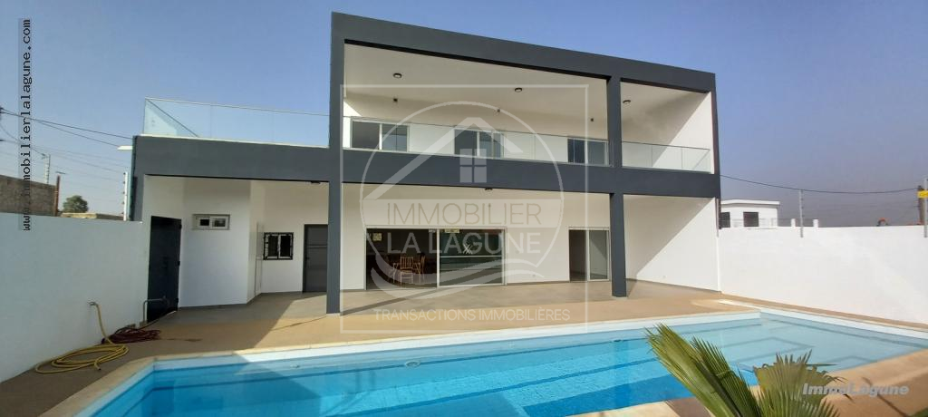 Agence Immobilière Saly Sénégal - V2867 - Villa à NGAPAROU - V2867-villa-a-vendre-a-ngaparou-senegal