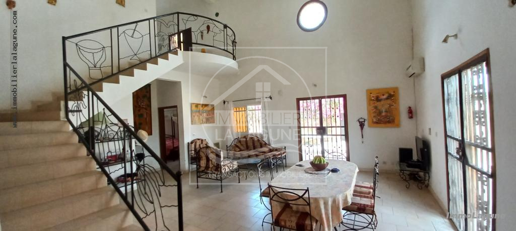 Agence Immobilière Saly Sénégal - V2924 - Villa à SALY - V2924-villa-a-vendre-a-saly-senegal