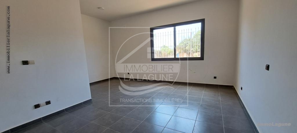 Agence Immobilière Saly Sénégal - A3015 - Appartement à SALY - V3015-appartement-a-vendre-a-saly-senegal