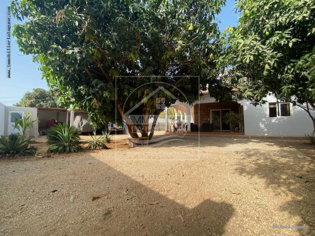 Agence Immobilière Saly Sénégal - V2387 - Villa à NGAPAROU - V2387 villa-a-vendre-ngaparou-senegal