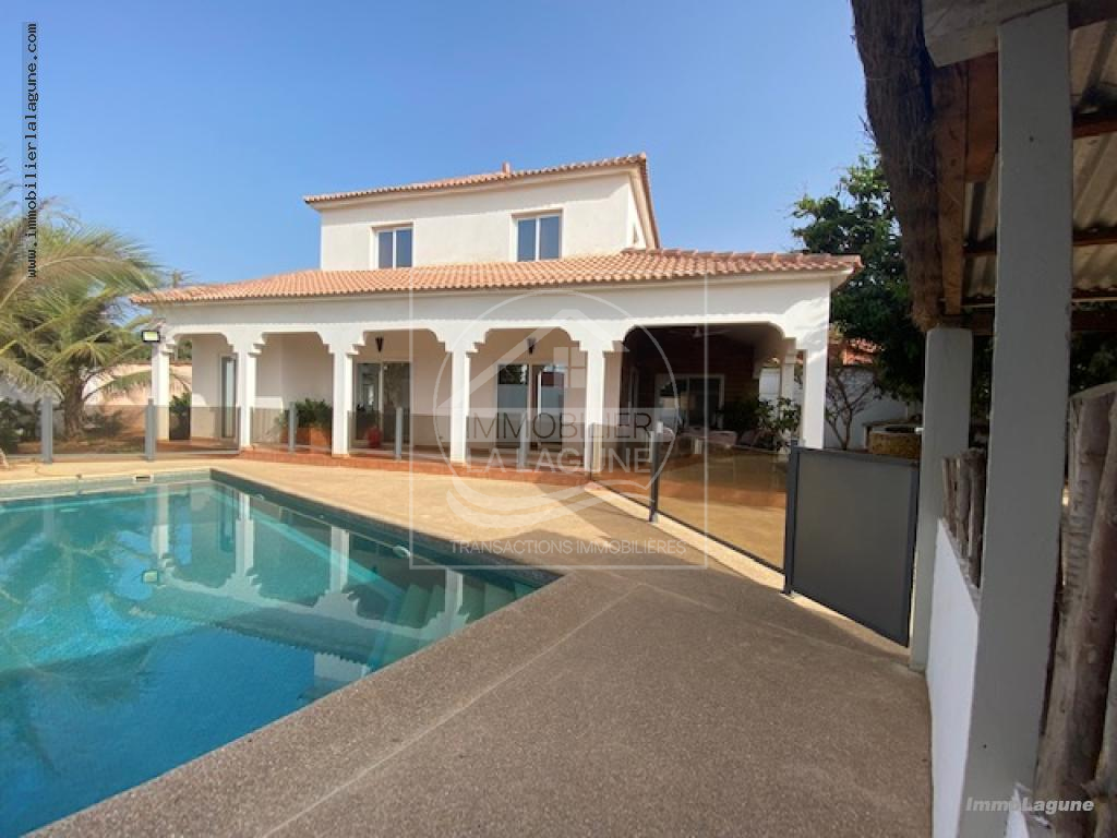 Agence Immobilière Saly Sénégal - V2387 - Villa à NGAPAROU - V2387 villa a vendre ngaparou senegal
