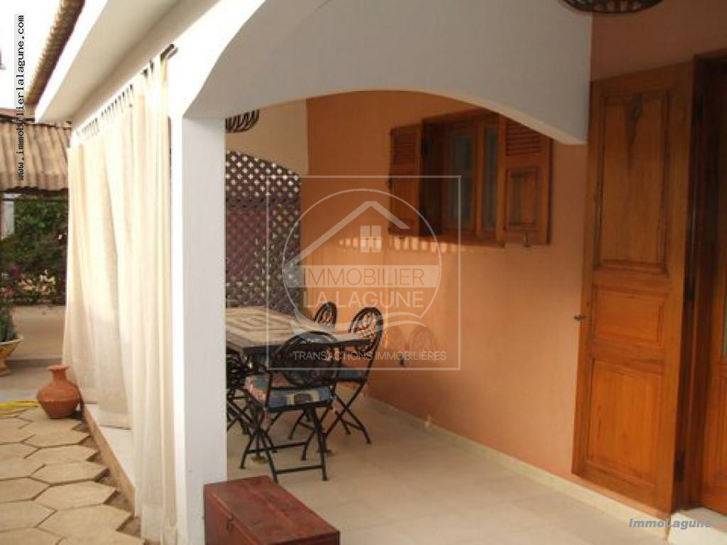 Agence Immobilière Saly Sénégal - V2234 - Villa à NGAPAROU - V2234 petit pied a terre en residence a vendre a ngaparou senegal