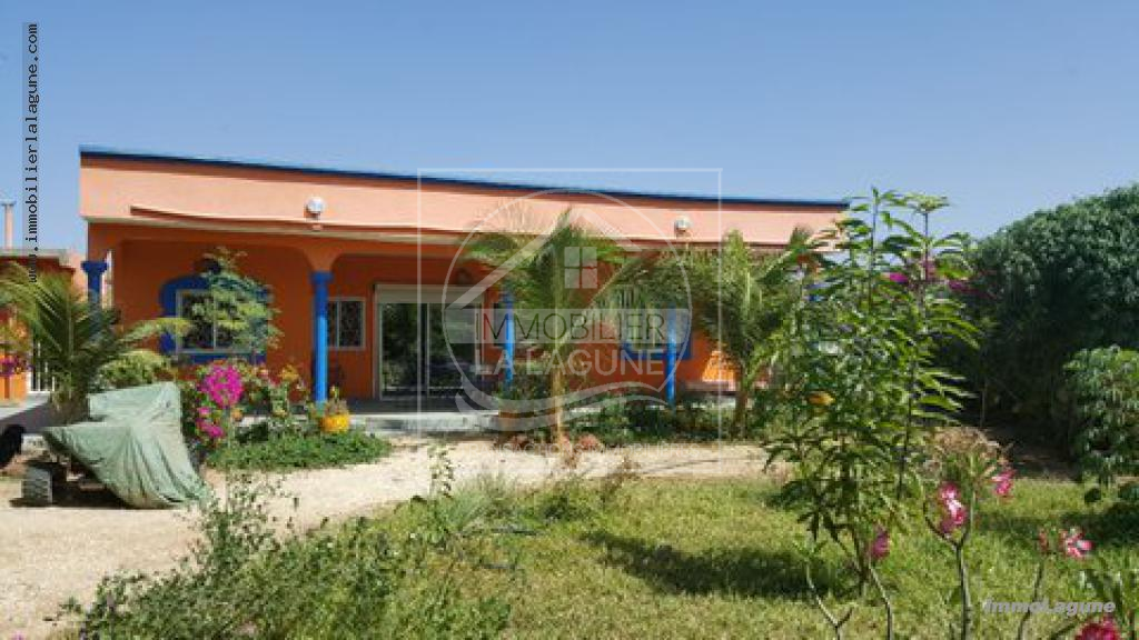 Agence Immobilière Saly Sénégal - V2323 - Villa à NGUERIGNE - V2323 villa a acheter à nguerigne senegal