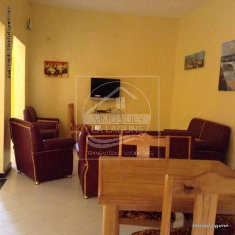 Agence Immobilière Saly Sénégal - V2335 - Villa à SALY - V2335 grande villa a vendre à saly niakh niakhal senegal