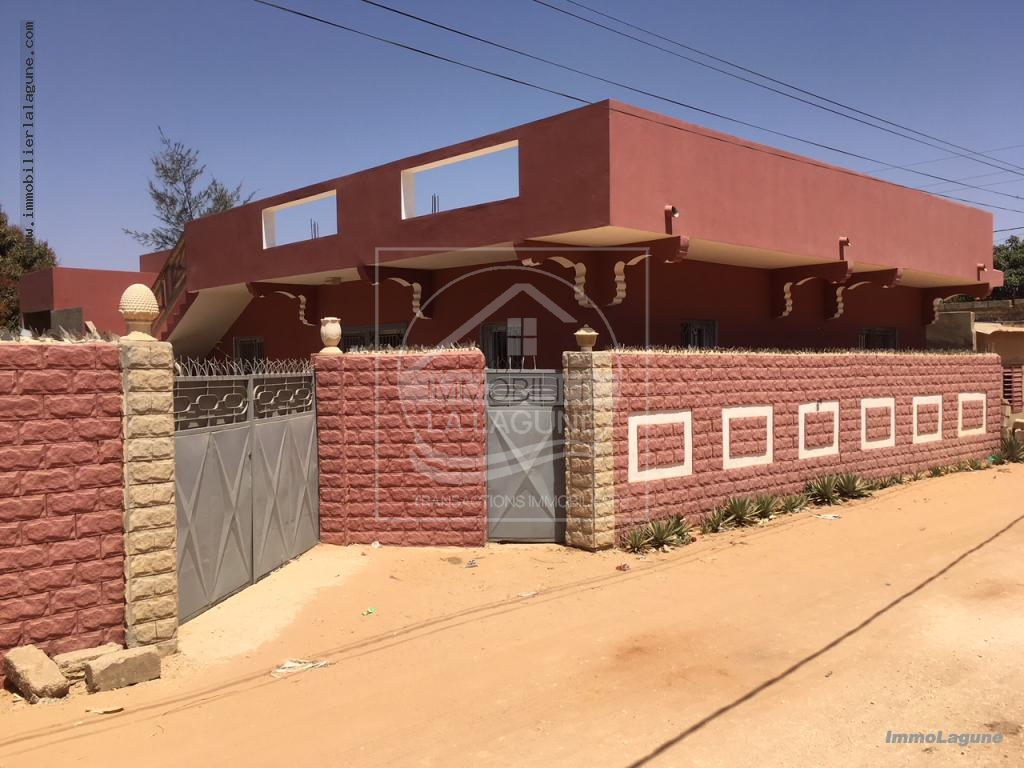 Agence Immobilière Saly Sénégal - V2347 - Villa à NGAPAROU - V2347 villa en vente a ngaparou senegal