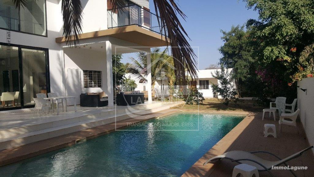 Agence Immobilière Saly Sénégal - V2481 - Villa à NGAPAROU - V2481 Villa en vente à Ngaparou