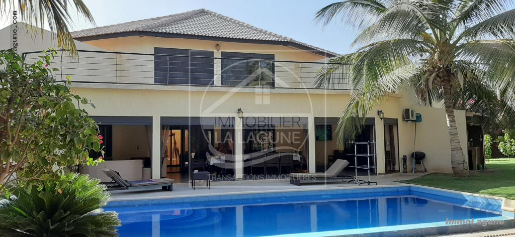 Agence Immobilière Saly Sénégal - V2654 - Villa à SALY - V2654-villa-avec-piscine-a-vendre-a-saly-en-residence-senegal