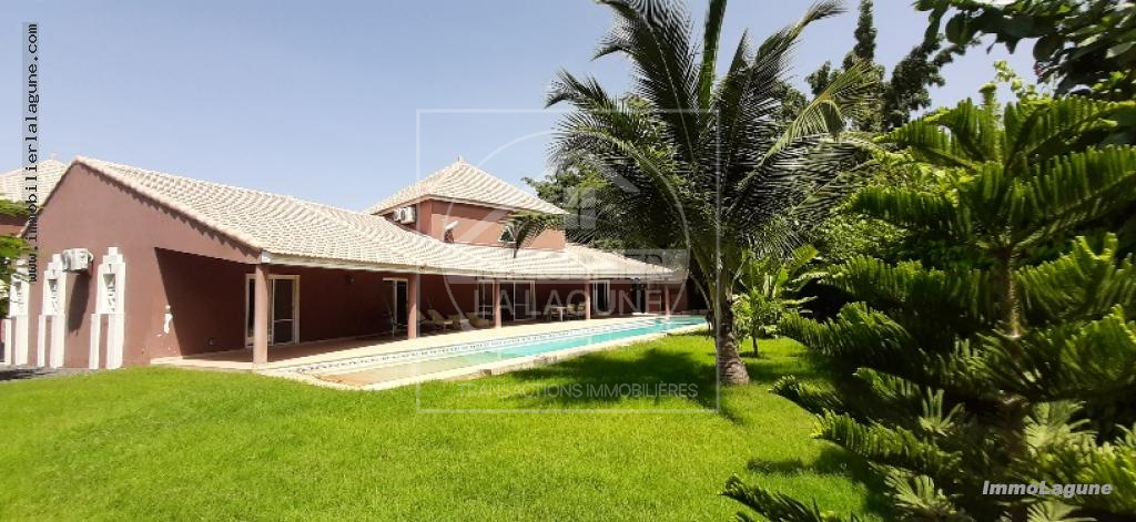 Agence Immobilière Saly Sénégal - V2682 - Villa à SALY - V2682 villa a vendre saly senegal 4 chambres