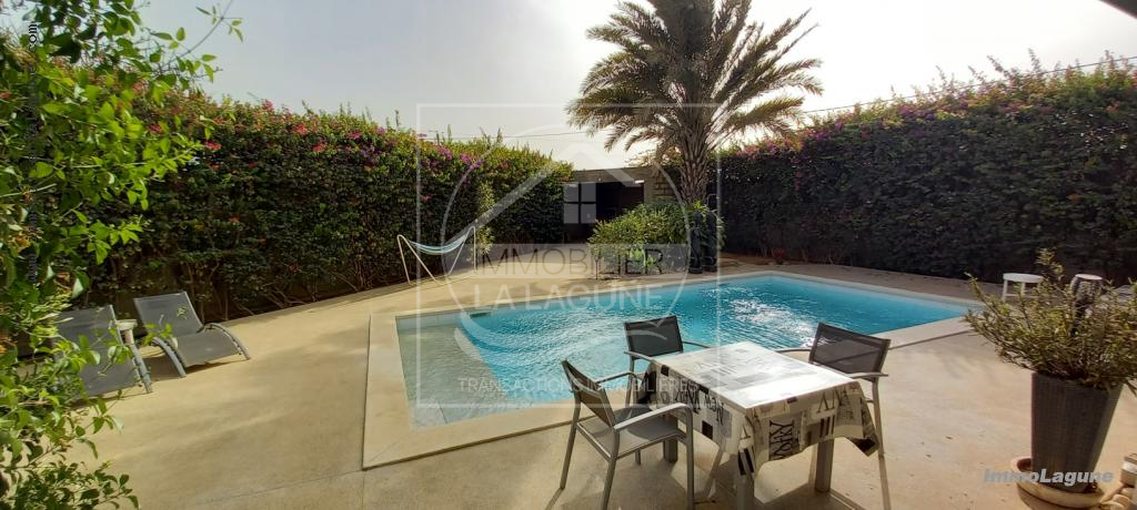 Agence Immobilière Saly Sénégal - V2772 - Villa à NGUERIGNE - V2772-villa-a-vendre-a-nguerigne-senegal-avec-piscine