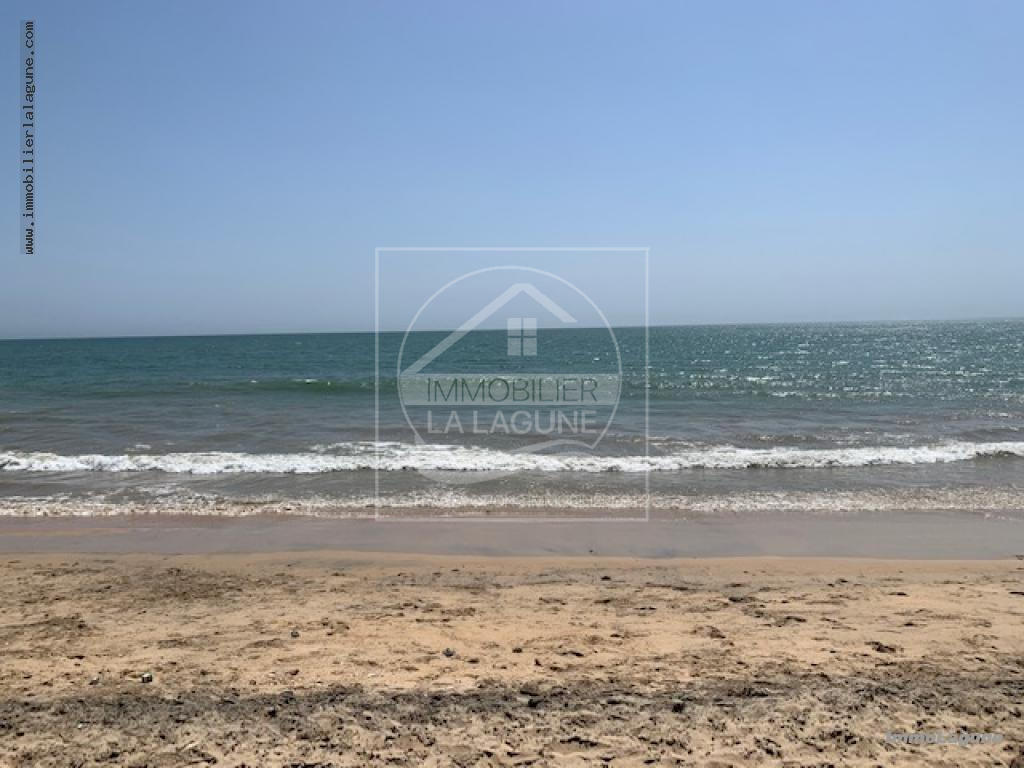 Agence Immobilière Saly Sénégal - V2775 - Villa à SOMONE - V2775 villa a vendre bord de mer ngaparou senegal