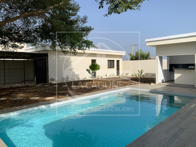 Agence Immobilière Saly Sénégal - V2790 - Villa à NGAPAROU - V2790 villa a vendre ngaparou senegal