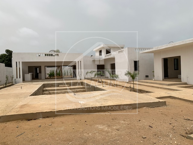 Agence Immobilière Saly Sénégal - V2807 - Villa à NGUERIGNE - 2807 Villa à vendre Nguerigne Sénégal