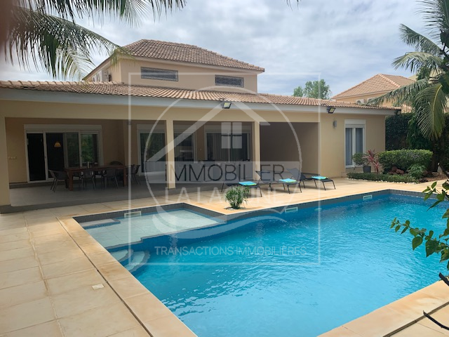 Agence Immobilière Saly Sénégal - V2816 - Villa à NGAPAROU - V2816 villa a vendre ngaparou senegal