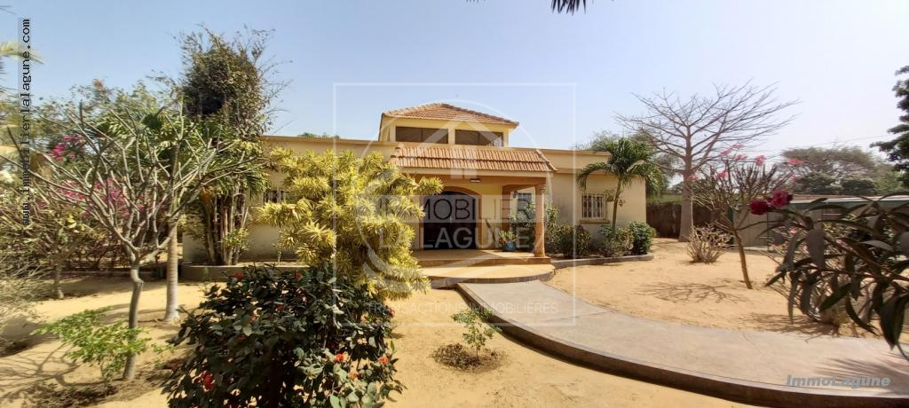 Agence Immobilière Saly Sénégal - V2894 - Villa à NGUERIGNE - V2894-villa-a-vendre-a-nguerigne-senegal