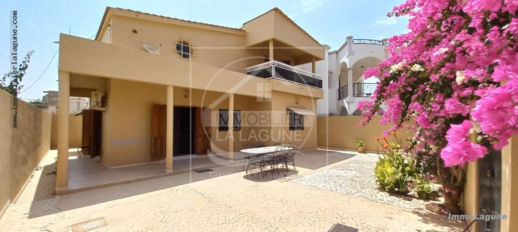 Agence Immobilière Saly Sénégal - V2924 - Villa à SALY - V2924-villa-a-vendre-a-saly-senegal