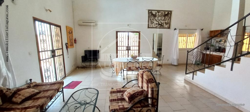 Agence Immobilière Saly Sénégal - V2924 - Villa à SALY - V2924-villa-a-vendre-a-saly-senegal