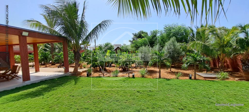 Agence Immobilière Saly Sénégal - V2943 - Villa à SOMONE - V2943-villa-a-vendre-a-somone-senegal-avec-pisicne