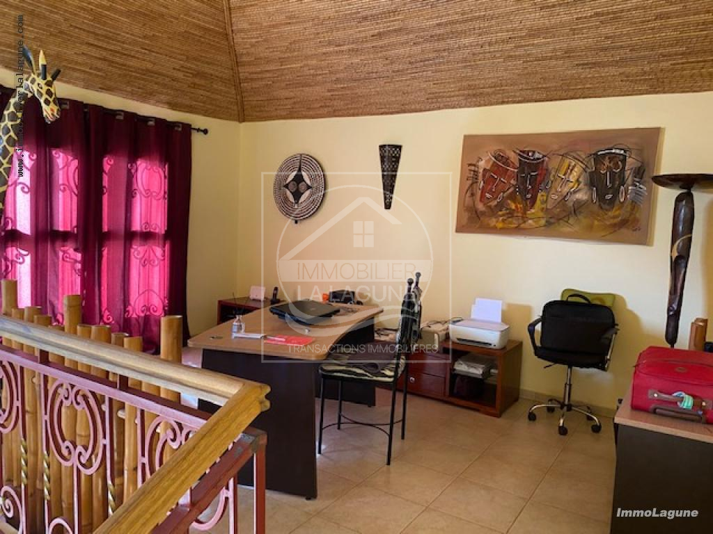 Agence Immobilière Saly Sénégal - V2944 - Villa à NGAPAROU - V2944 villa a vendre ngaparou senegal