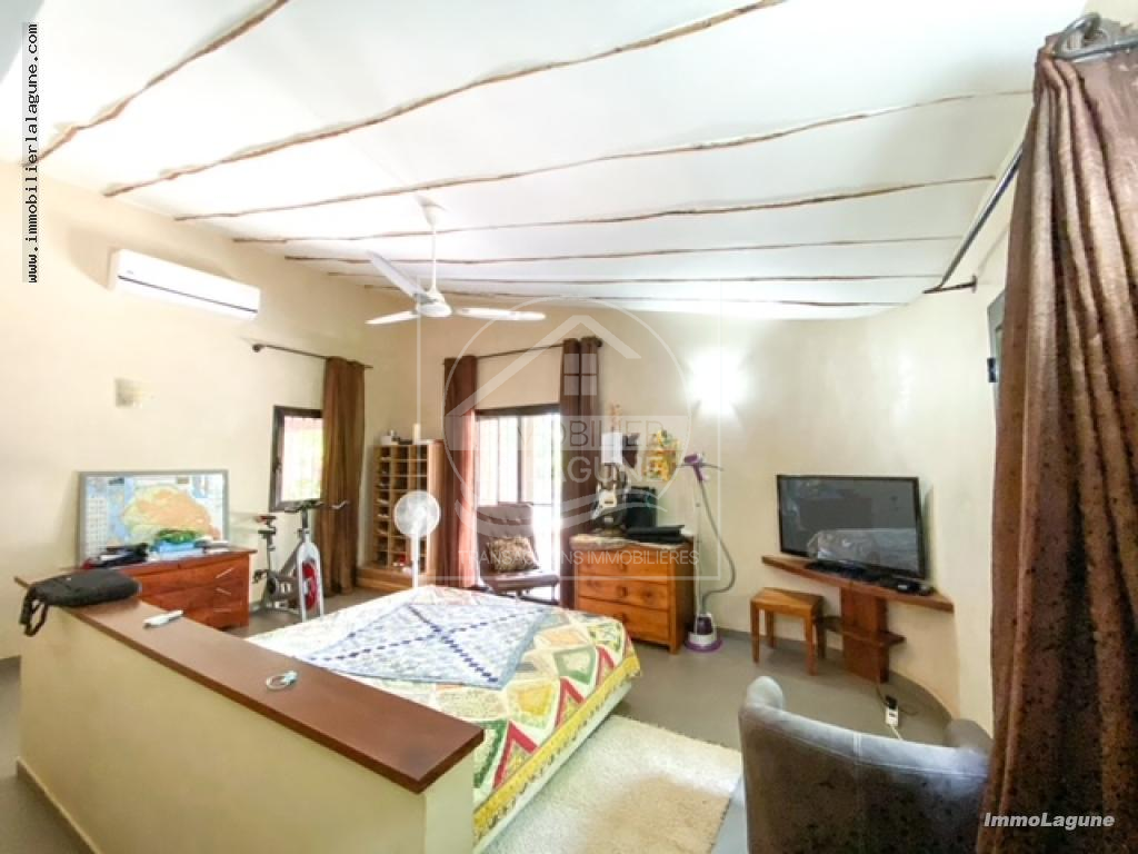 Agence Immobilière Saly Sénégal - V2652 - Villa à NGAPAROU - V2652 villa a vendre à ngaparou senegal