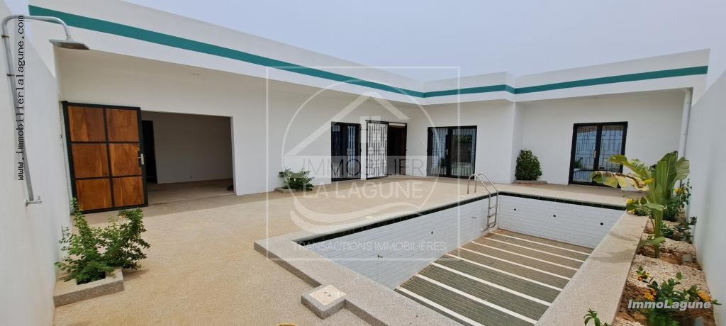 Agence Immobilière Saly Sénégal - V3025 - Villa à SOMONE - V3025-villa-a-vendre-a-somone-avec-piscine-neuve-senegal