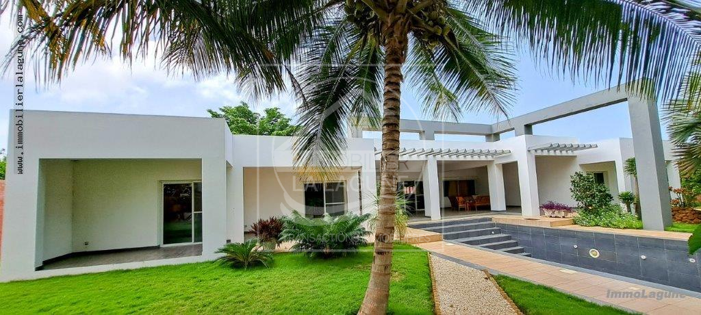 Agence Immobilière Saly Sénégal - V3056 - Villa à NGAPAROU - 