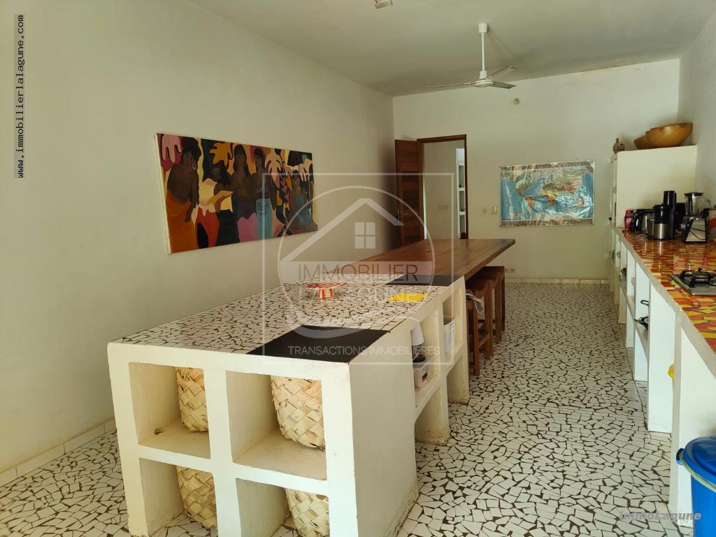 Agence Immobilière Saly Sénégal - V3067 - Villa à SINE SALOUM - V3067-villa-a-vendre-avec-piscine-a-palmarin-bord-de-mer
