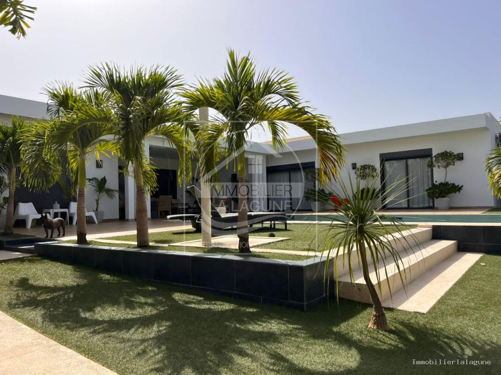 Agence Immobilière Saly Sénégal - V3100 - Villa à NGUERIGNE - V3100 villa a vendre nguerigne senegal