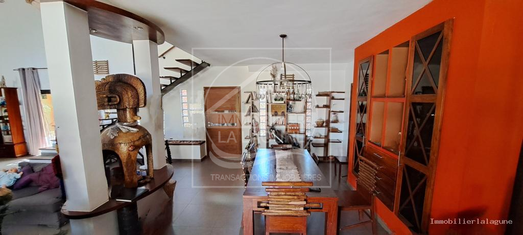 Agence Immobilière Saly Sénégal - V2652 - Villa à NGAPAROU - V2652 villa a vendre à ngaparou senegal