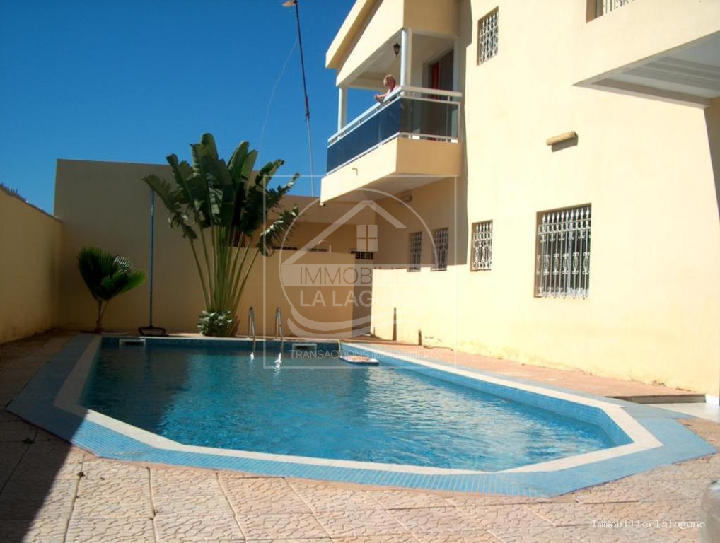 Agence Immobilière Saly Sénégal - V3125 - Villa à SALY - V3125-villa-a-vendre-a-saly-senega-avec-piscine