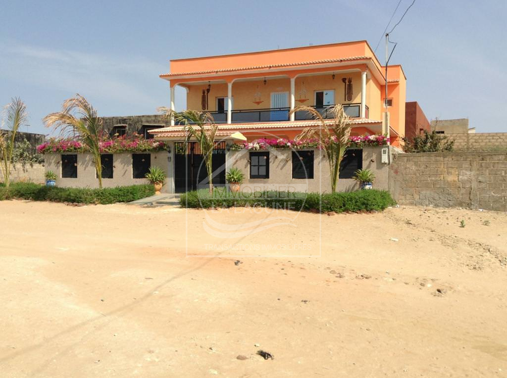 Agence Immobilière Saly Sénégal - V1959 - Villa à SALY - villa façade