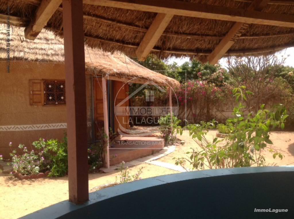 Agence Immobilière Saly Sénégal - V2091 - Villa à SOMONE - V2091 Maison à vendre en bord de route à Somone Sénégal
