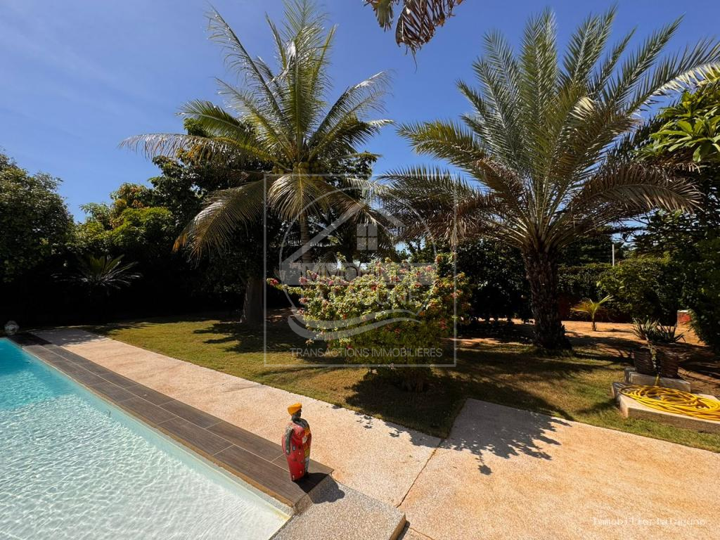 Agence Immobilière Saly Sénégal - V3298 - Villa à NGAPAROU - 3298 villa a vendre ngaparou senegal